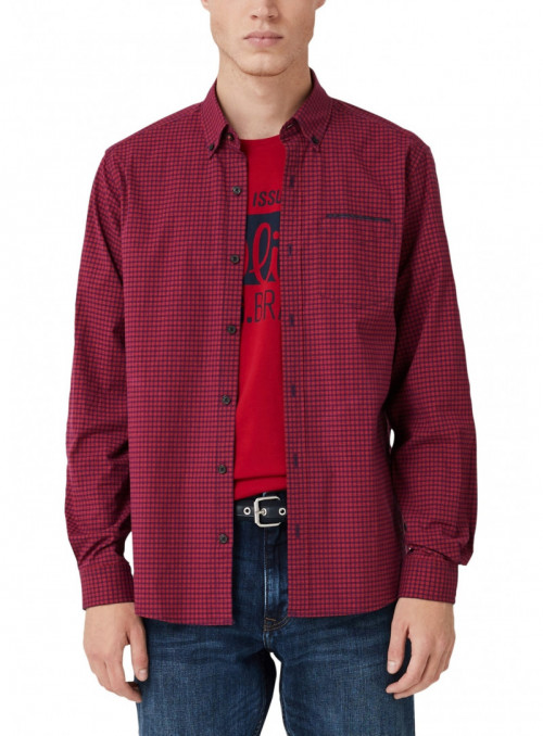 Shirt with check pattern