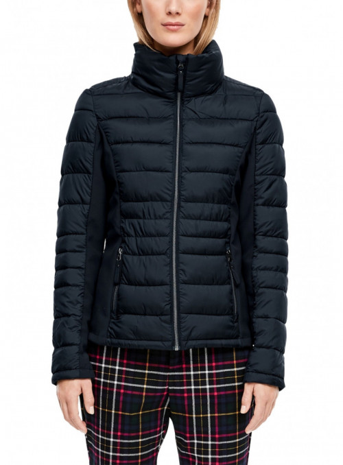 Short quilted jacket