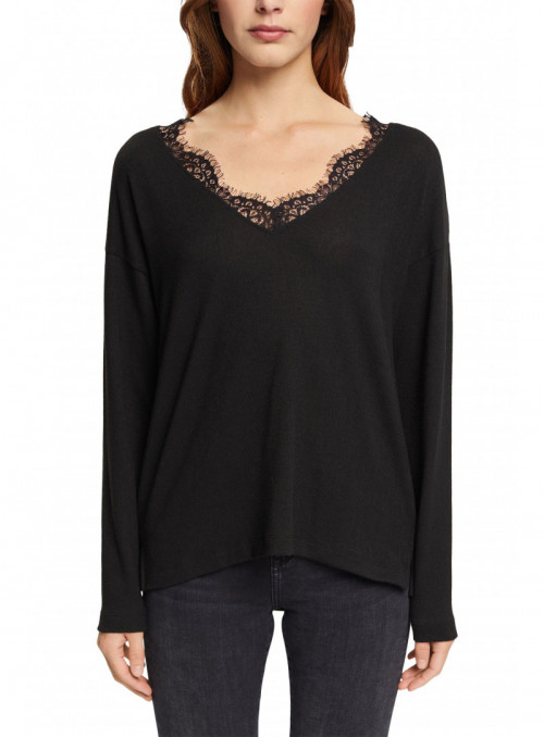 lace tee vneck